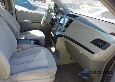 2011 Toyota Sienna Le V6 from USA, damaged, VIN 5TDKK3DC3BS112980